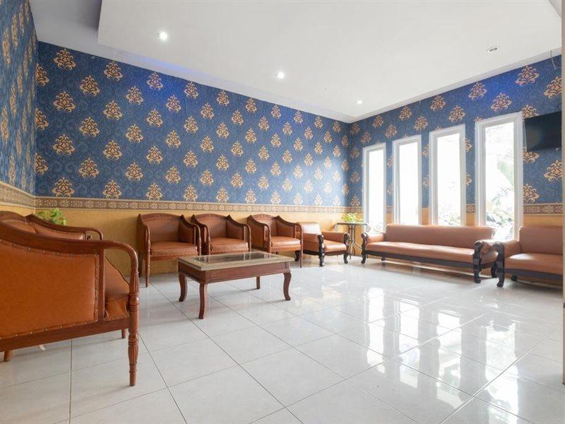 SPOT ON 2419 Rumah Nugraha Hotel Syariah Yogyakarta Luaran gambar