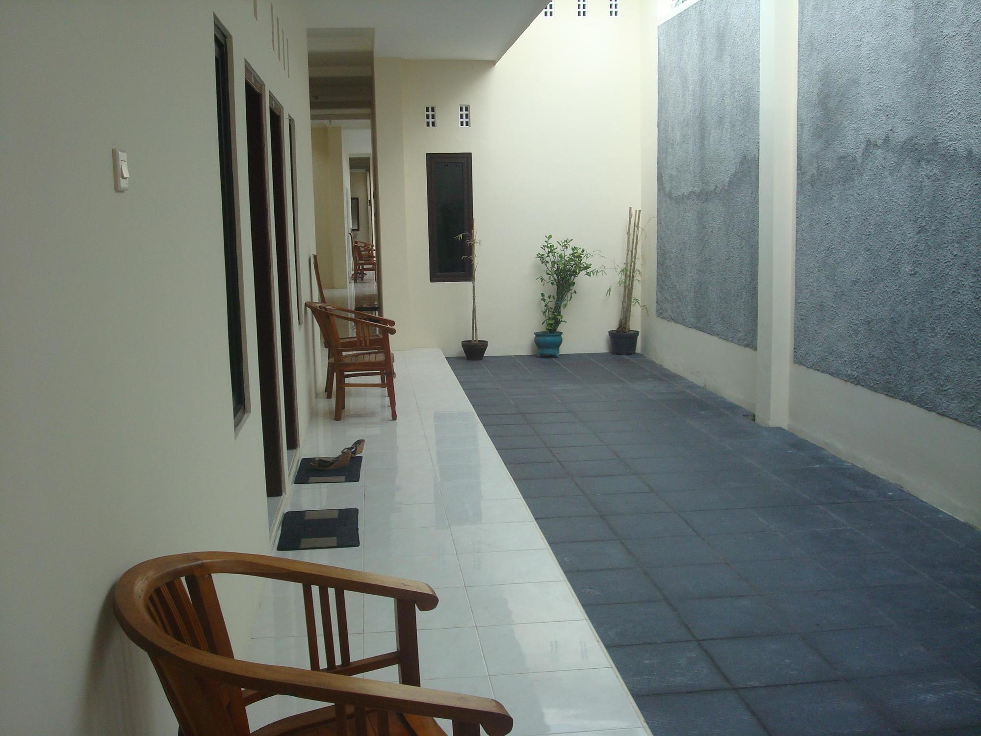 SPOT ON 2419 Rumah Nugraha Hotel Syariah Yogyakarta Luaran gambar