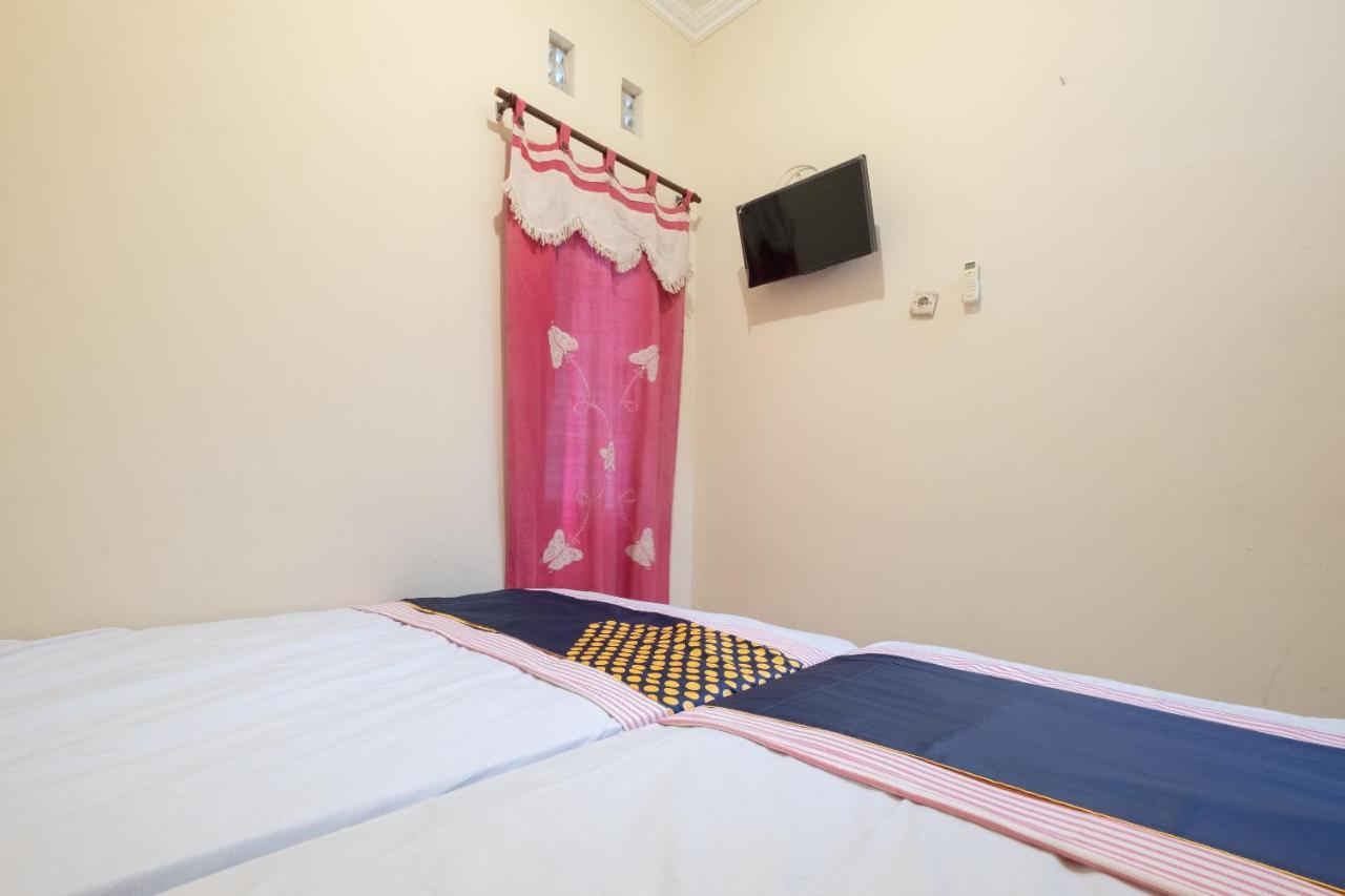 SPOT ON 2419 Rumah Nugraha Hotel Syariah Yogyakarta Luaran gambar