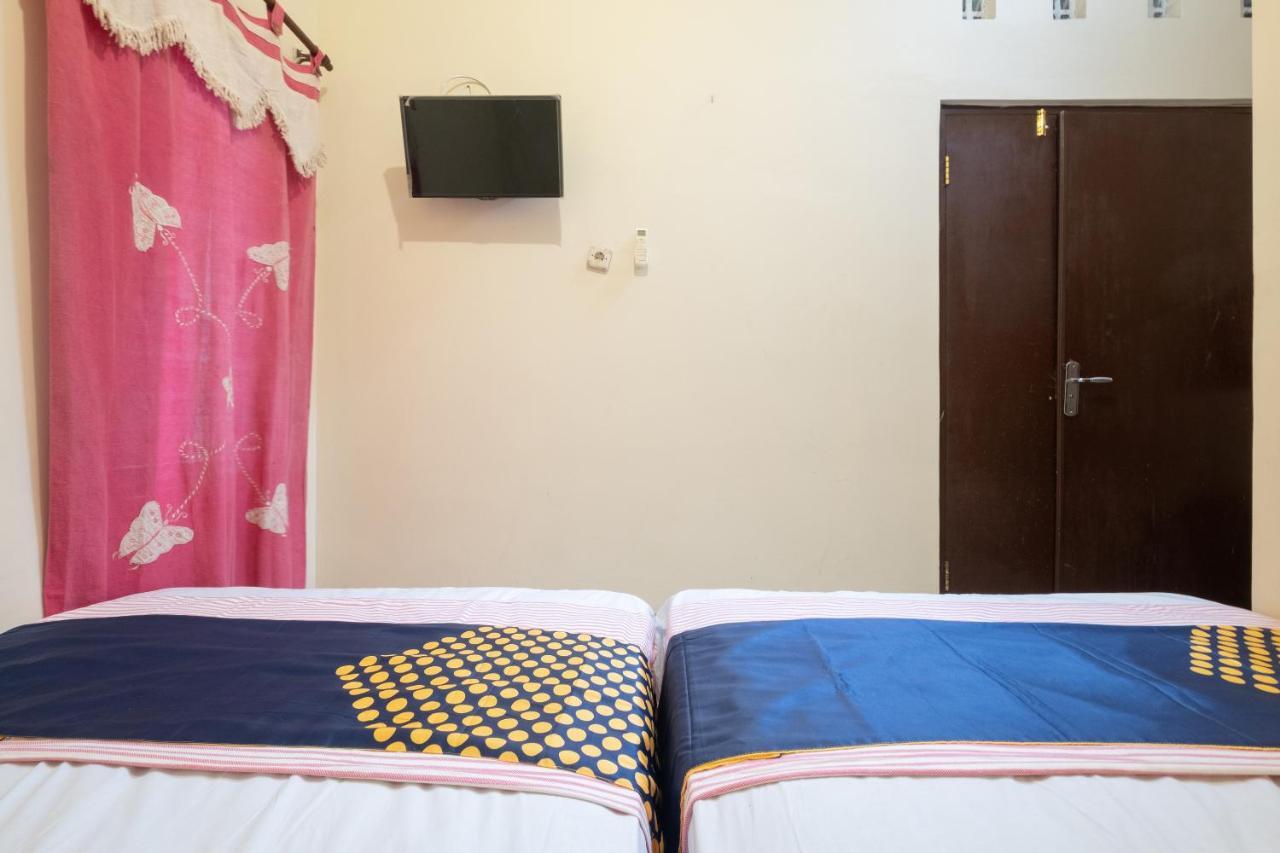 SPOT ON 2419 Rumah Nugraha Hotel Syariah Yogyakarta Luaran gambar
